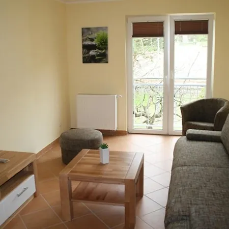 Apartment Haus Tema *